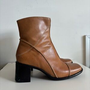Y2K Square Toe Clarks Tan‎ Leather Ankle Boots Womens 8M